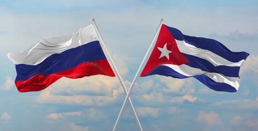 Con la mirada hacia Moscú