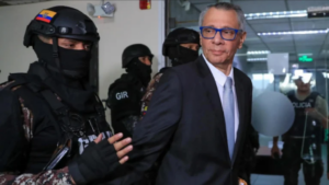 Denuncian gravedad de la salud de Jorge Glas en prisión ecuatoriana